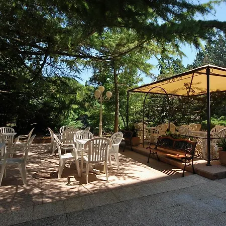 Bed & Breakfast Nuovo 4*