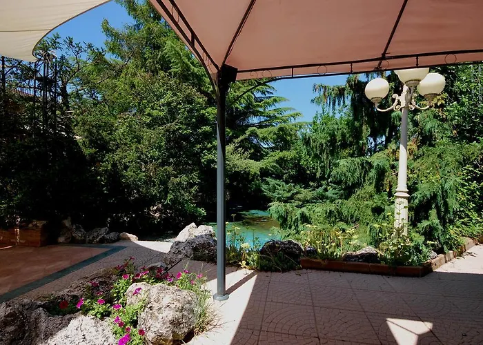 Couette-café Nuovo 4*